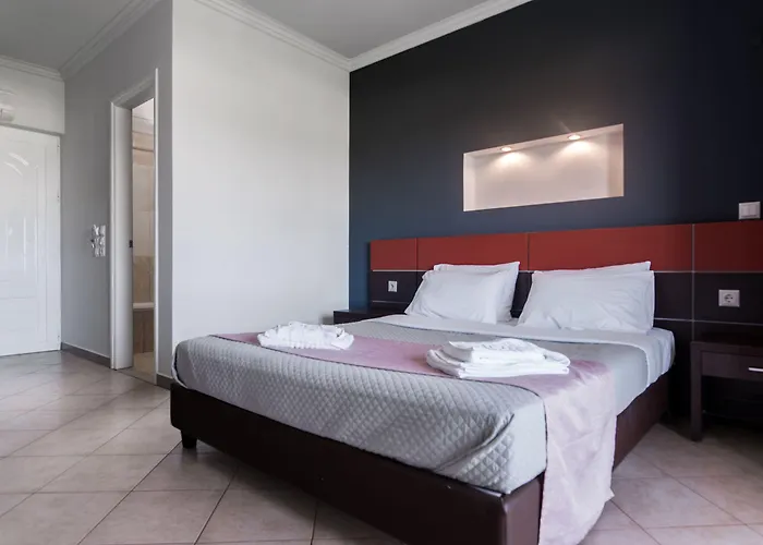 Ξενοδοχείο Zante Calinica 3*